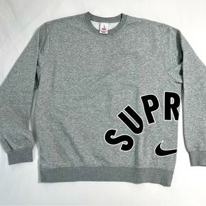 Supreme Nike Arc Crewneck